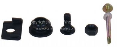 German quality bumper end cap fitting kit for 1 end cap 80-91 - OEM PART NO: 251898065