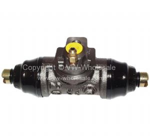Wheel brake cylinder Rear  20.64mm - OEM PART NO: 711611047