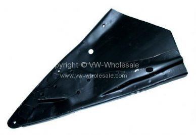 Rear bumper iron mount and 1/4 panel section Right - OEM PART NO: 111809408A