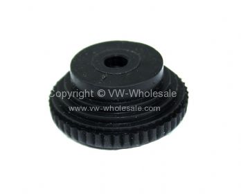 Genuine VW headlamp switch knob 8/67-79 - OEM PART NO: 113941541B
