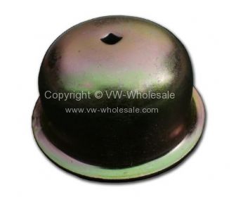 German quality front grease cap with hole for speedo Left - OEM PART NO: 111405691B