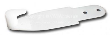 Seat belt hook in white 68-72 - OEM PART NO: 113857723A581