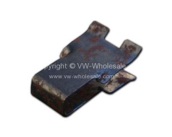 Front seat back rest release knob clip 67-79 - OEM PART NO: 311881247