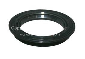 German quality oil seal for wheel bearing - OEM PART NO: 321501641