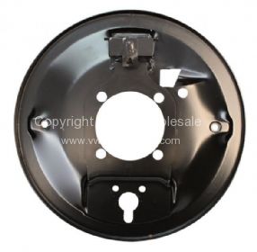 German quality rear brake backing plate Left beetle - OEM PART NO: 113609439