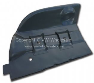 Rear bumper mounting panel Left - OEM PART NO: 141800715
