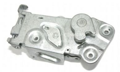 Genuine VW door lock mechanism Right 68-70 - OEM PART NO: 