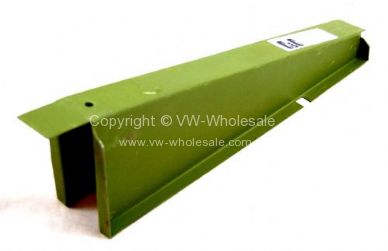 Klassic fab outrigger to rear jacking point Left 50-67 - OEM PART NO: 211703131