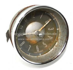 Genuine VW Early Type 3 clock Used - OEM PART NO: 