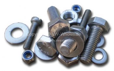 Stainless steel fitting kit for bumper corner plates Bus - OEM PART NO: 