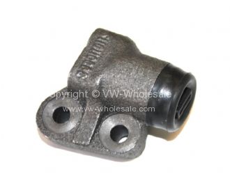 Front wheel cylinder Right Bus - OEM PART NO: 211611070C