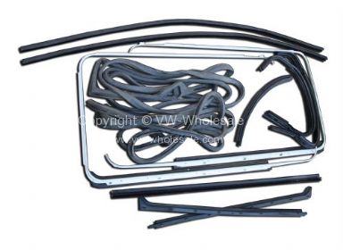 Complete cab door seal kit for both doors with opening 1/4 lights  - OEM PART NO: 