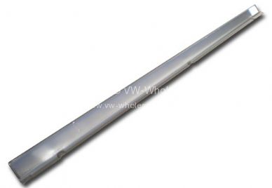 Correct fit outer sill for non slide door side - OEM PART NO: 211809585D