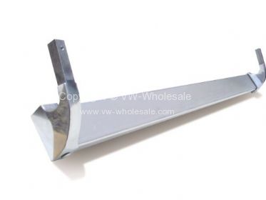 Aluminium side step that mounts into jacking points 55-79 - OEM PART NO: 211332111