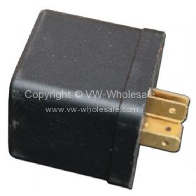 12 Volt indicator relay 4 terminals - OEM PART NO: 211953215C