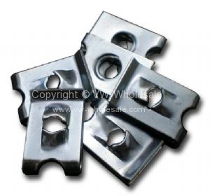 German quality front grill screw clip 6 needed - OEM PART NO: N0154222