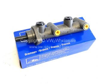German quality ATE master cylinder with servo - OEM PART NO: 211611021AA