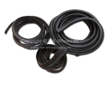 German quality Westfalia roof seal kit hinge at front or back - OEM PART NO: 231068013A