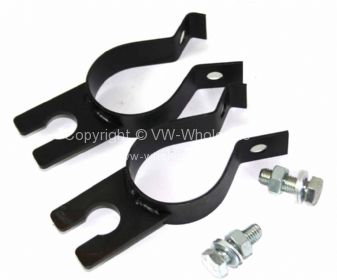 Straight axle tube brake pipe holders sold as a Pair - OEM PART NO: 