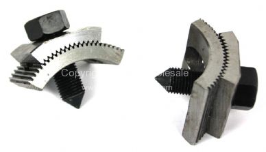 Axle beam adjusters sold as a pair Bus - OEM PART NO: CC1252013