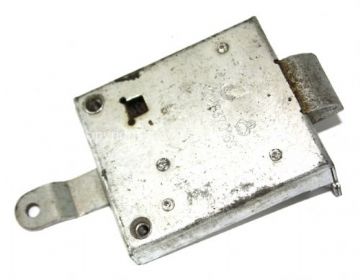 NOS Genuine VW Lock mechanism for non locking handle 60-63 - OEM PART NO: 211837016C NOS