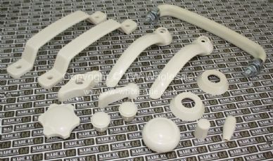 German quality complete cab plastics set in ivory - OEM PART NO: 