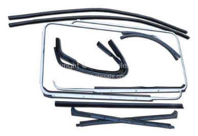 German quality cab door opening 1/4 light and scraper kit chrome for both doors  - OEM PART NO: 