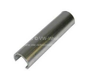 German quality joining clip for metal insert 2 needed per window T1 8/57-79 T2 68-79 - OEM PART NO: 315853309