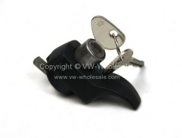 Genuine VW black Tailgate handle and barrel complete with R code keys Used 72-79 - OEM PART NO: 