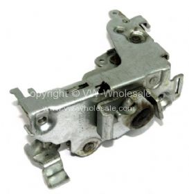 Genuine VW cab door lock mechanism Used Right 8/73-7/79 - OEM PART NO: 211837016H