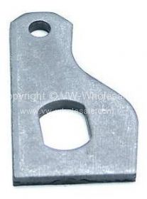 Leaver to clutch cable Bus - OEM PART NO: 211721374