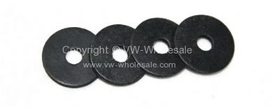 German quality front badge rubber spacers full set - OEM PART NO: 211853611AKIT