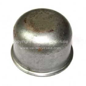 NOS Genuine VW grease cap right Bus 8/70-79 - OEM PART NO: 211405691B