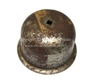 NOS grease cap for left side with hole for speedo cable 8/63-7/70 - OEM PART NO: 211405691A