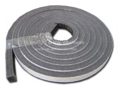 German quality engine hatch seal for bay 2000cc engine & T25 - OEM PART NO: 251813133B